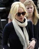 La actriz durante su llegada a la corte. Lohan iba a ser sentenciada a 120 días de prisión pero su abogado logró una apelación.